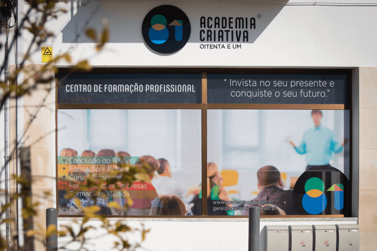 Academia Criativa 81
